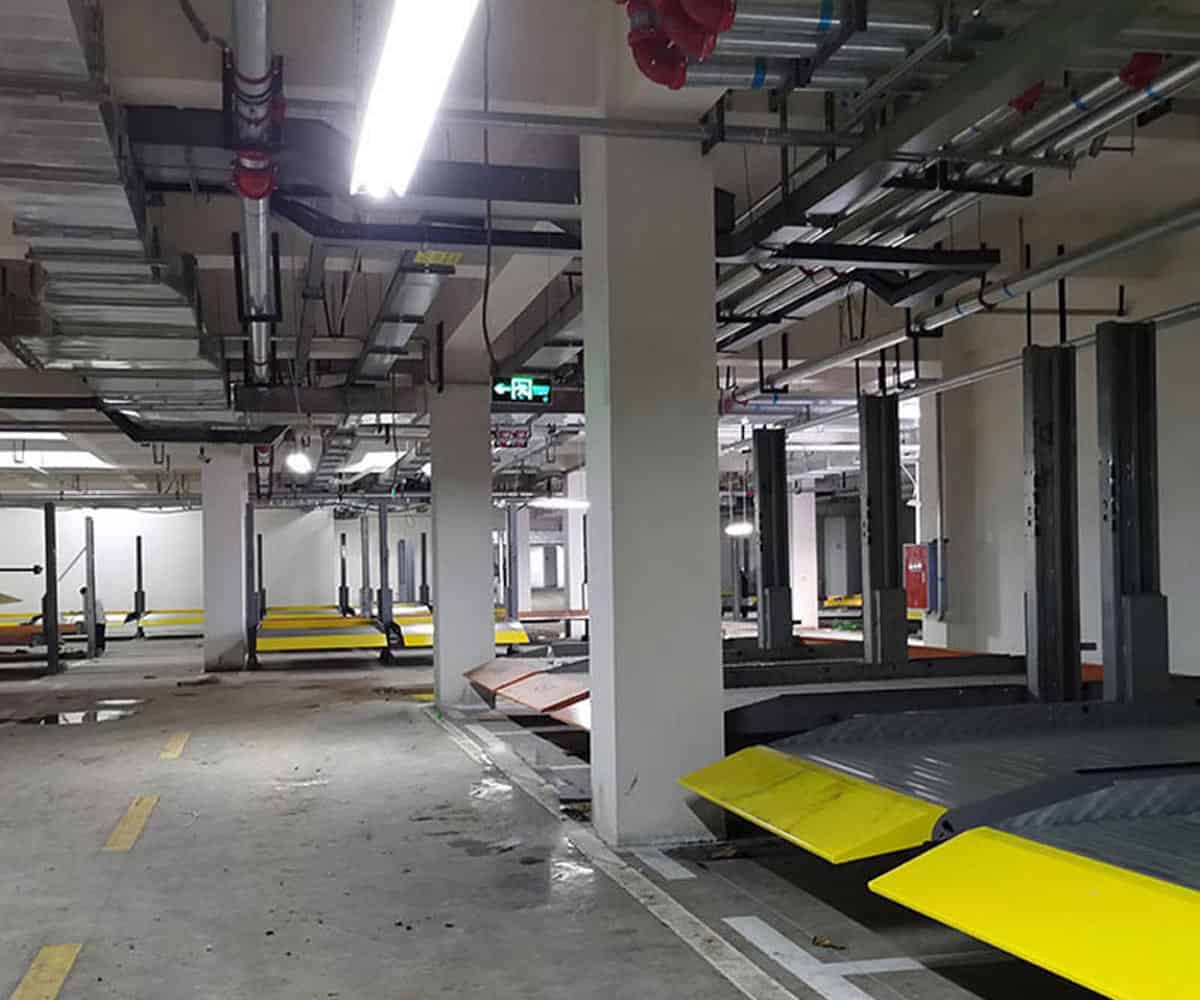 家用升降式機械停車設備過驗收.jpg