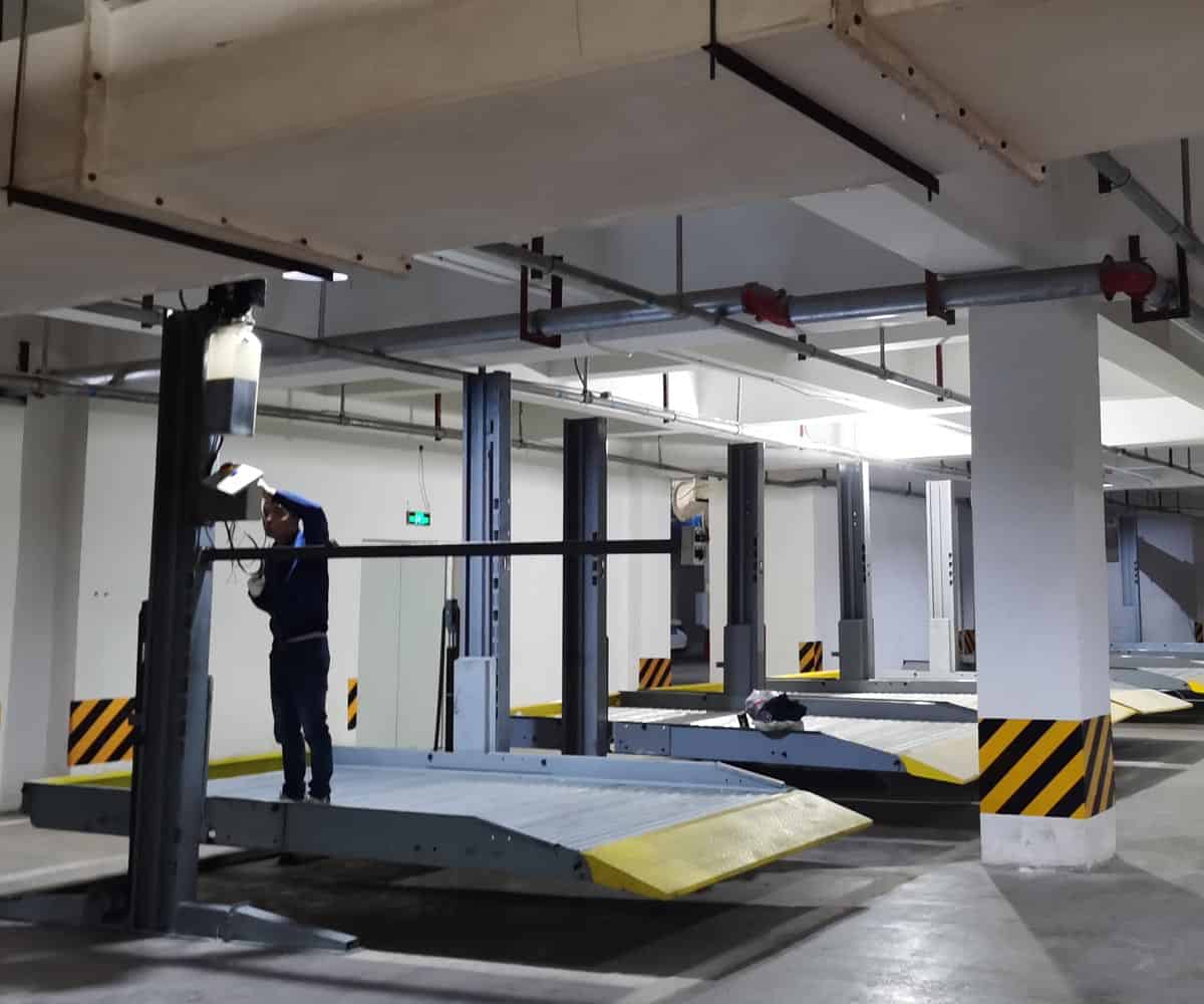重慶市小區二層升降式機械停車場